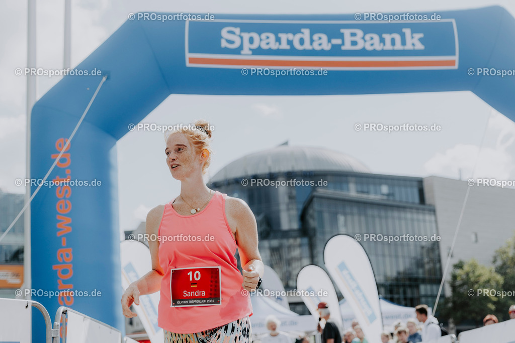 240825_Treppenlauf-475 | Professionelle Fotos Ihrer Laufsportveranstaltung.