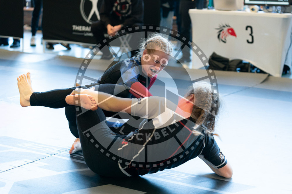 20250329PBB3072 | Fighters compete during the International Luta Livre (ILLCS) Germany IX Spring 2025 Competition spring on March 29, 2025 in Hannover, Germany.© Chiara Dazi