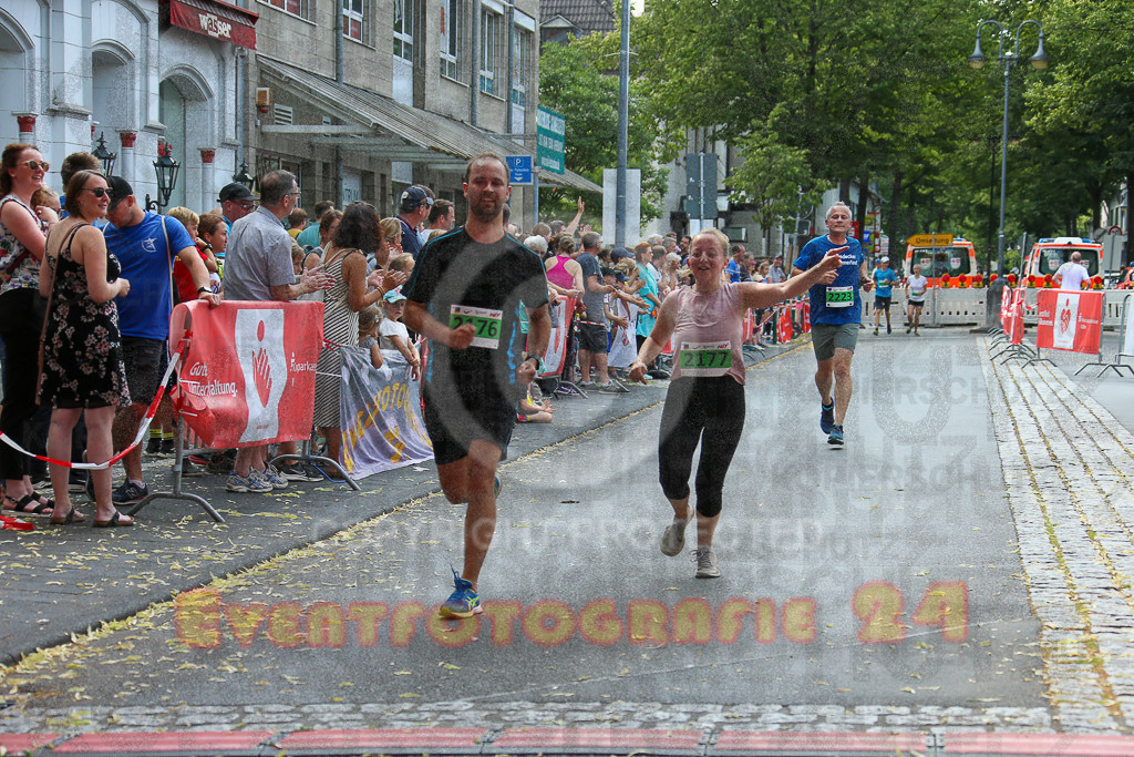 220625_1659_EX1_5683 | Sportfotografie im Rhein-Sieg Kreis, Köln, Bonn, NRW, Rheinland Pfalz, Hessen, etc. Unser Tätigkeitsfeld umfasst den Laufsport vom Volkslauf über den Marathon, Duathlon, Triathon bis zum Ultralauf wie Kölnpfad Ultra oder Schindertrail.