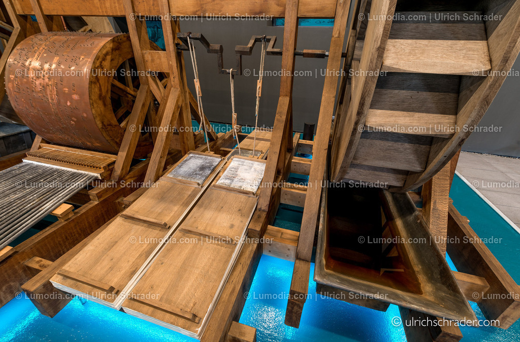 _ulrichschrader.com-206 | Stockfoto und Bilderpool mit Bildmaterial aus Deutschland, dem Harz, Halberstadt, Quedlinburg, Wernigerode und weltweit. Qualitativ hochwertige und professionelle Fotos anschauen und kaufen. - Realisiert mit Pictrs.com