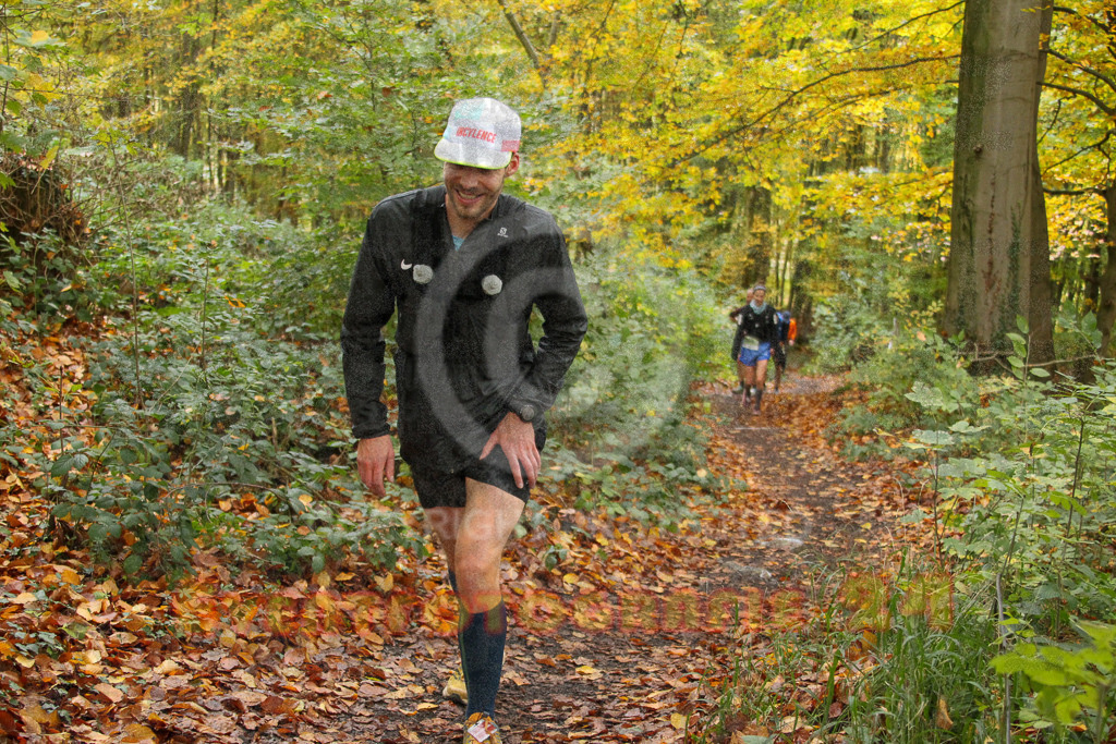 251026_1252_EV4_5979 | Sportfotografie im Rhein-Sieg Kreis, Köln, Bonn, NRW, Rheinland Pfalz, Hessen, etc. Unser Tätigkeitsfeld umfasst den Laufsport vom Volkslauf über den Marathon, Duathlon, Triathon bis zum Ultralauf wie Kölnpfad Ultra oder Schindertrail.