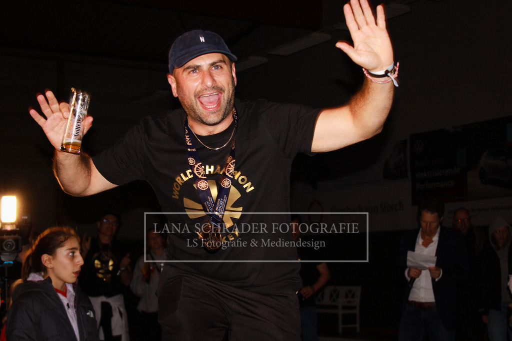 WM EMPFANG 30.01.23-116 | lanaschraderfotografie - Realisiert mit Pictrs.com