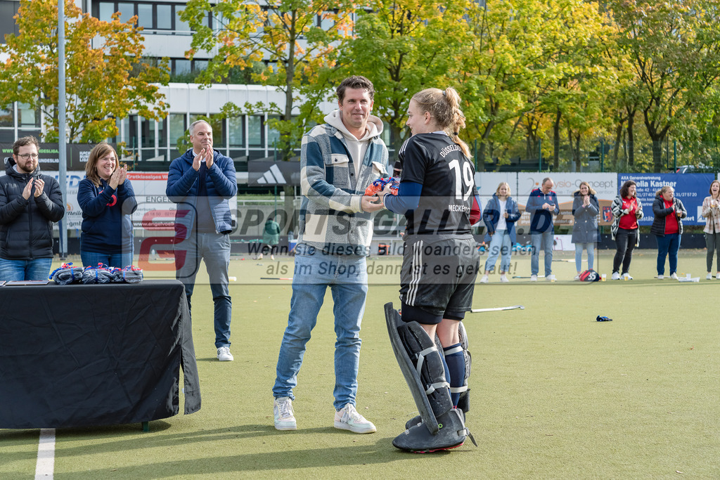 HK_20231022_106189 | Finale Deutsche Meisterschaft Feld WU16 Uhlenhorst Mülheim - Düsseldorfer HC am 22.10.2023 DHC, Düsseldorf ,