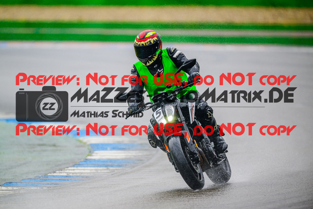 MaZZes_FotoMatrix_240521_6007705_5557 | INST