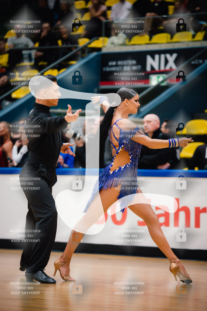 Hessen Tanzt WDSF International Open Latin 23rd (30) Razvan Dumitrescu _ Jacqueline Joos (Schwarz-Weiß-Club Pforzheim)-2025-05-18-3587 | Webshop for digital downloads and prints of dance sport, event & show photographer Julian Link - Realisiert mit Pictrs.com