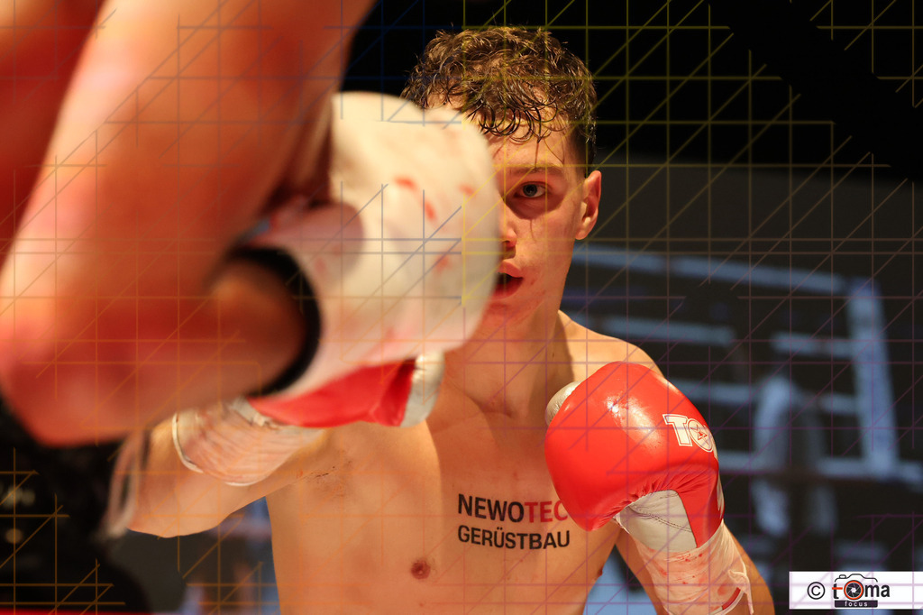 Faiz vs Arnold  25.04.2026 tomafocus Tb00120 | professionelle Sport- und Eventfotografie von Tomafocus – dynamische Bilder, emotionale Momente und hochwertige Aufnahmen für jeden Anlass. - Realisiert mit Pictrs.com