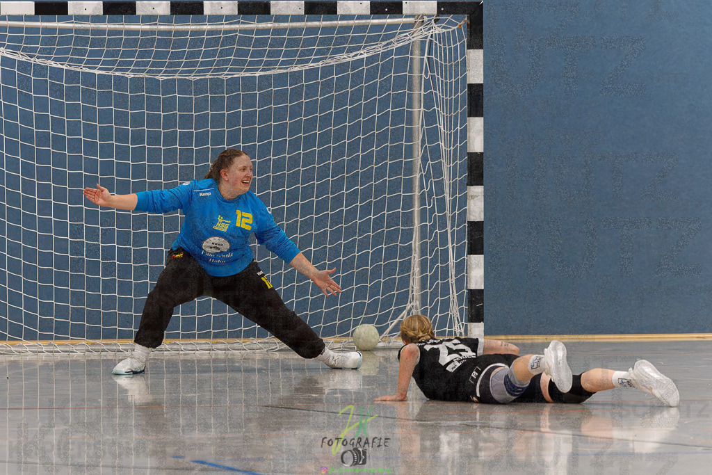 HSG Wettenberg - HSG Lumdatal | Wiederholungs-/Entscheidungsspiel um die Meisterschaft in der Frauen Oberliga Mitte und Aufstieg in die RegionalligaHSG Wettenberg - HSG Lumdatal am 11.05.2025 in Launsbach (Wettenberg) (Halle GS Launsbach (Wettenberg))Photo © 2025 - Jörg Heinrich - Realisiert mit Pictrs.com