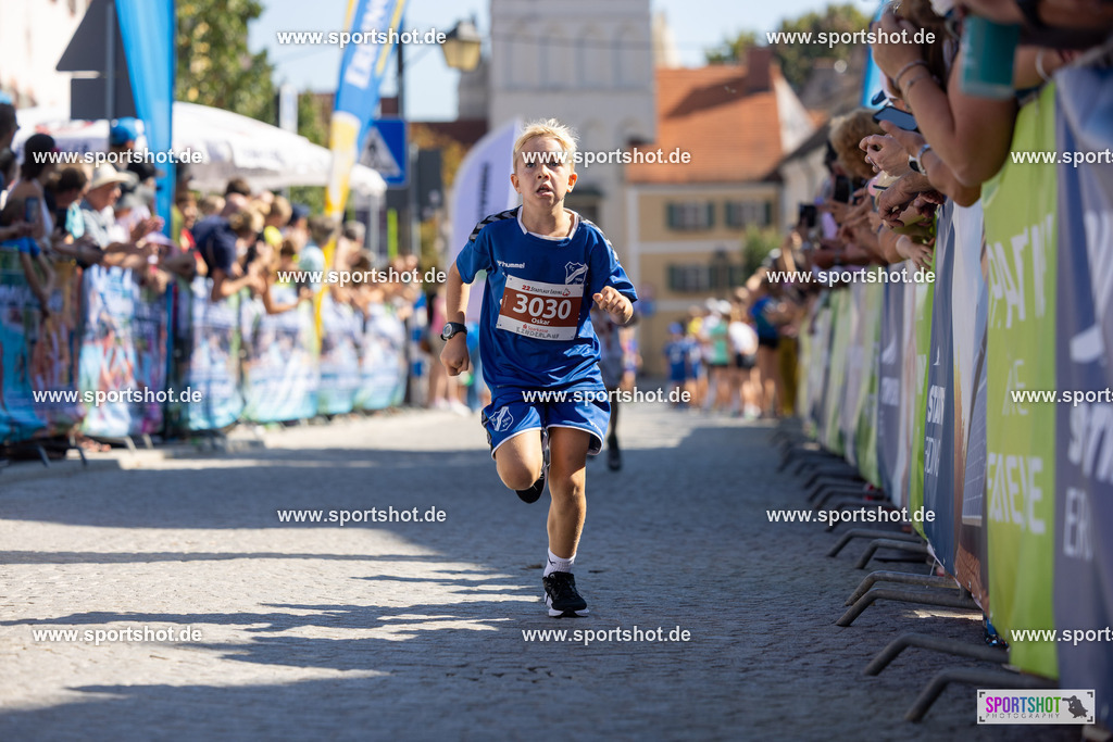 VJ__3136 | Stadtlauf Erding 2025 #stadtlauferding #erdingstadtlauf #stadtlauf_erding #laufmotivation #trisporterding #yourpictrs #sportshot_your_pictrs