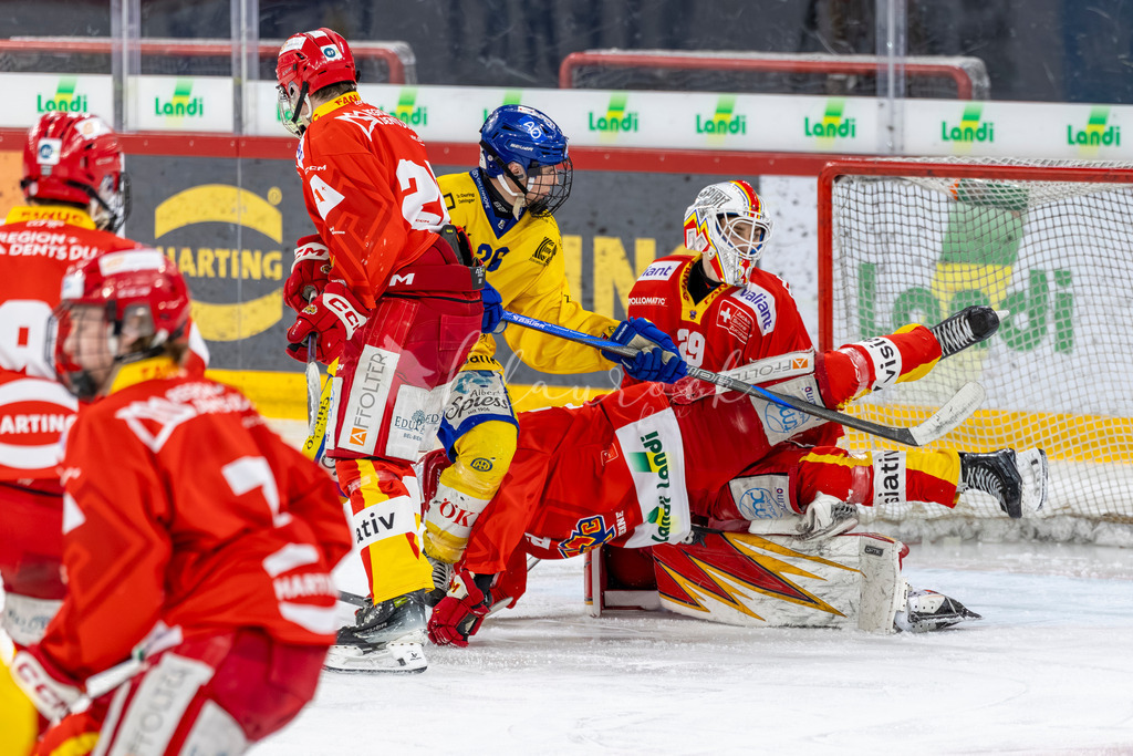 EHCB vs HCD 20262703-423939584 | Sportbilder, Sportfotograf, Hochzeits- und Eventfotografin, Flugshows, Portraits und Tiershooting, Aviation, Downhill, Nationalleague, Swissleague, International