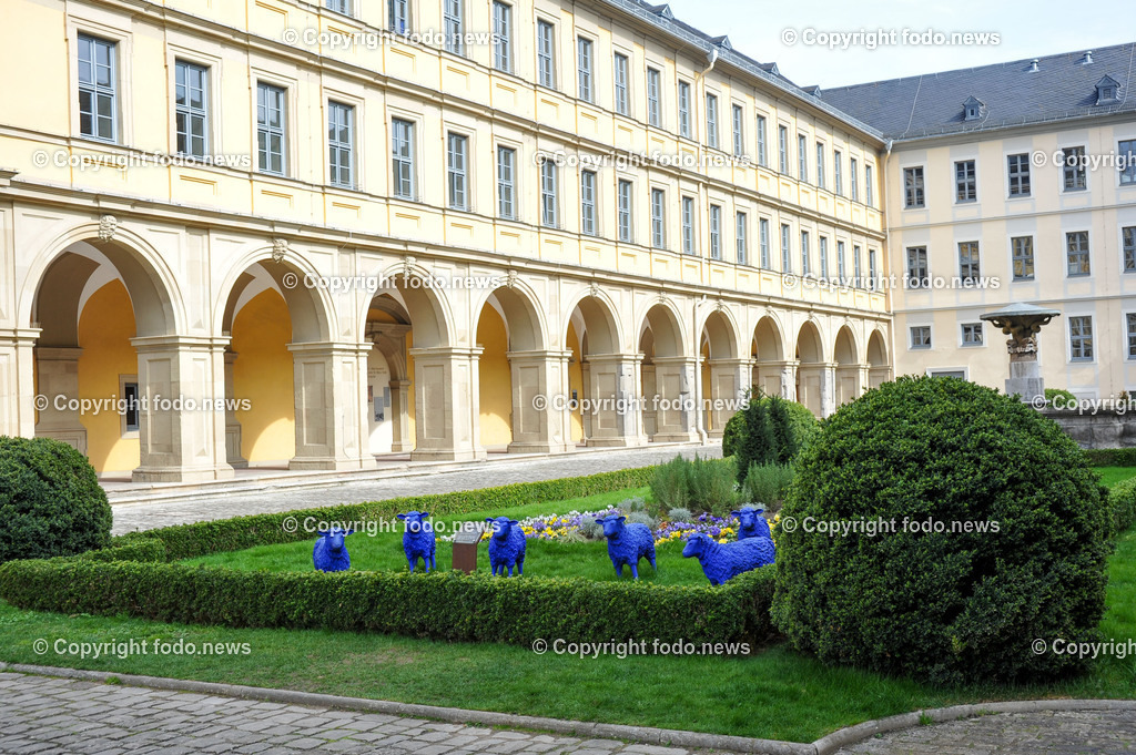 Deutschland_ Bayern_ Wuerzburg_ 12.06.2024-21 | 12.06.2024, Deutschland, GER, Bayern, Wuerzburg im Bild Stadtansichten, Gebauede, Main, Bruecke, Universitaet, Bahnhof, Kaeppele, Marienberg, Festung, Spital, Museum, Sehenswuerdigkeiten, Reise, Feature, Travel, City, Kirche, Church, Dom, kreisfreie Stadt in Bayern, Bezirk Unterfranken