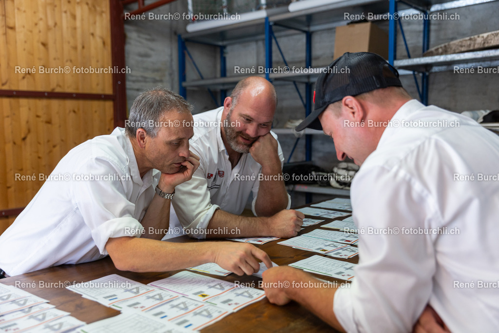602A0394 | René Burch leidenschaftlicher Fotograf aus Kerns in Obwalden.  Hier finden sie Sport, Landschaft und Natur Fotografie.
 - Realisiert mit Pictrs.com