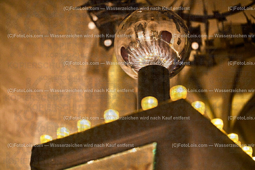 ALP1399_NACHT der tausend LICHTER_Pfarrkirche Wieselburg | (C)FotoLois.com, Alois Spandl, NACHT der 1000 LICHTER in der Pfarrkirche Wieselburg, Di 31. Okt. 2023.