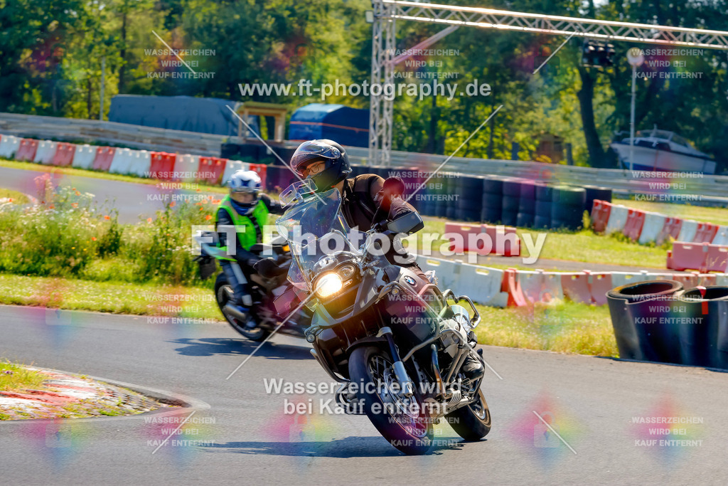 _MOT9141 | Hier findet Ihr Bilder von Touristenfahrten auf der Nürburgring Nordschleife oder von anderen Veranstaltungen die ich besucht habe. Viel Spass beim Durch Schauen 