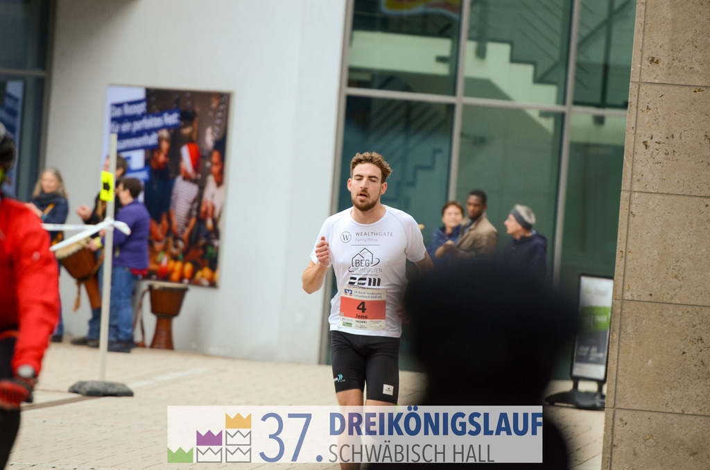 VR Bank Hauptlauf 10000m | 3 Koenigslauf 2023 - Realisiert mit Pictrs.com