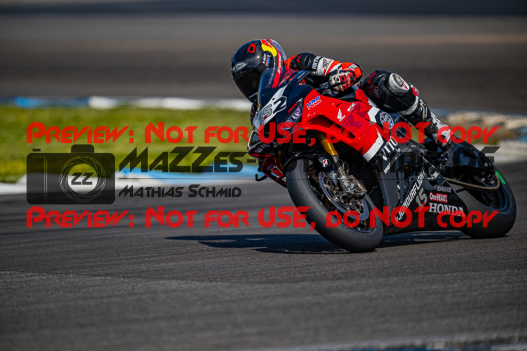 MaZZes_FotoMatrix_230410_9270 | WEISS