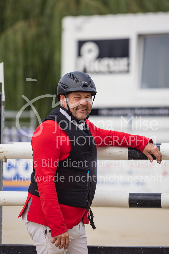 230730_BHO_S-Spr_ASC-503 | Deine schönsten Turniermomente als professionelle Fotos! Entdecke hochwertige Pferdesport-Fotografie im Online-Shop. Jetzt Fotos finden & bestellen!