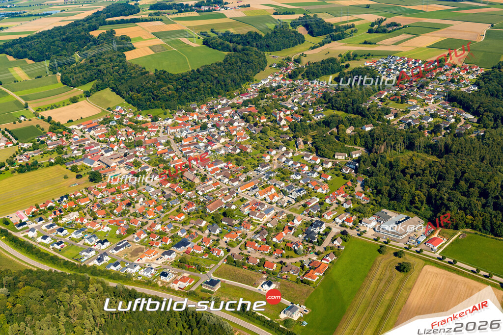 Luftaufnahme der Stadt Gundremmingen - Die Luftaufnahme wurde 2025 vom UL-Flugzeug heraus erstellt ( keine Drohne ) - Hochauflösende Luftaufnahme - für professionelle Ausdrucke geeignet. Die Geschenkidee !Mit Lizenz und Bildrechte bestellbar