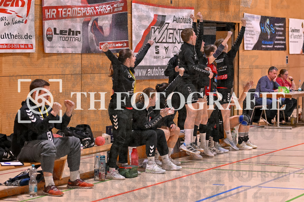 GER, SG Maulburg/Steinen - SG Muggensturm/Kuppenheim, Handball, Suedbadenliga, 17. Spieltag, Saison 2023/2024, 09.03.2024 | Jubel auf der Spielerbank

GER, SG Maulburg/Steinen - SG Muggensturm/Kuppenheim, Handball, Suedbadenliga, 17. Spieltag, Saison 2023/2024, 09.03.2024

Foto: TH Fotografie/Thomas Hess