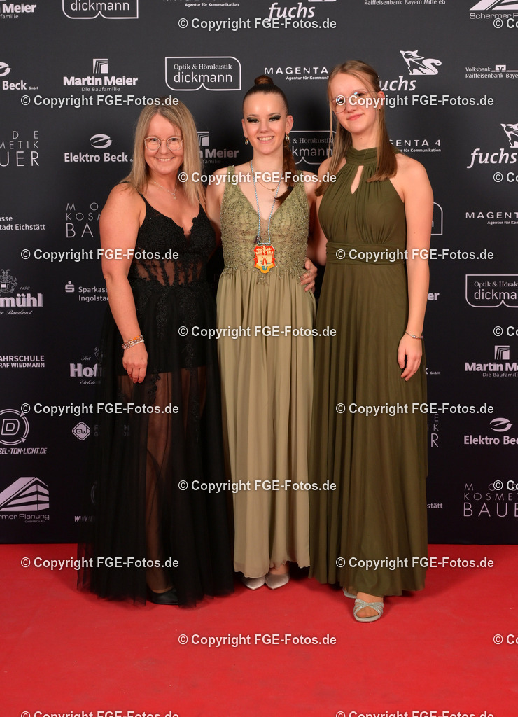 20250112-fge-eroeffnungsball-0376 | Eröffnungsball der FGE am 12.01.2025 im Alten Stadttheater in Eichstätt. - Realisiert mit Pictrs.com