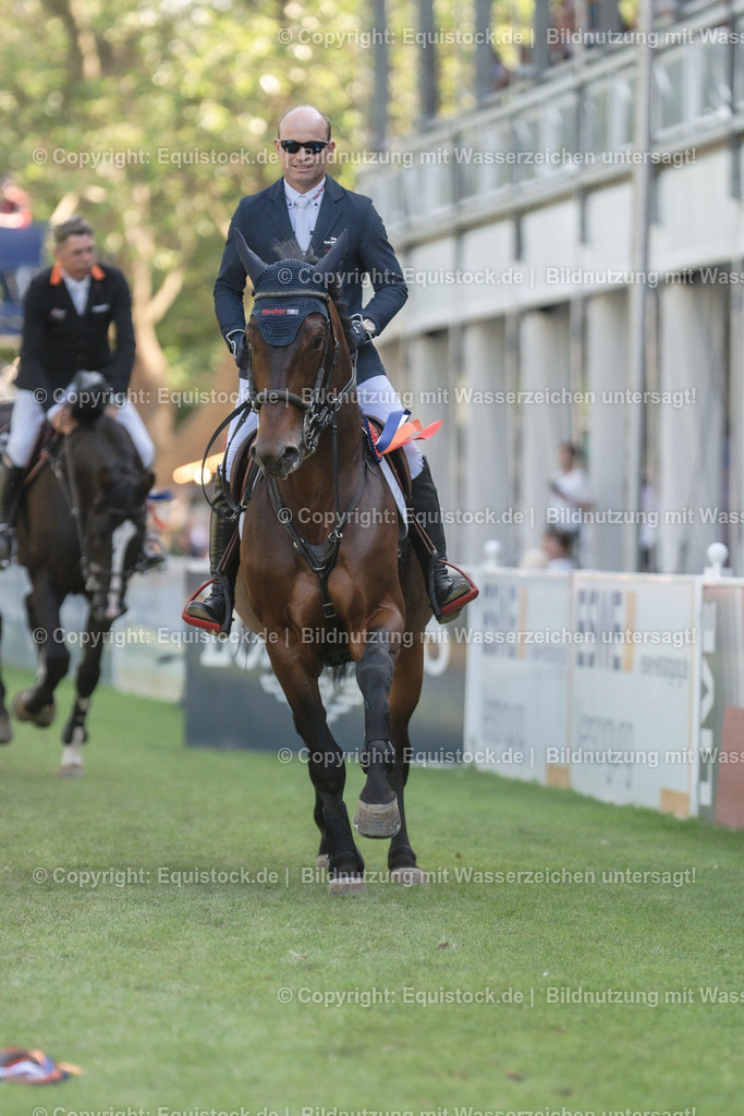 20230528_17_CSI4_Hess.Min.Präs_0392 | equistock