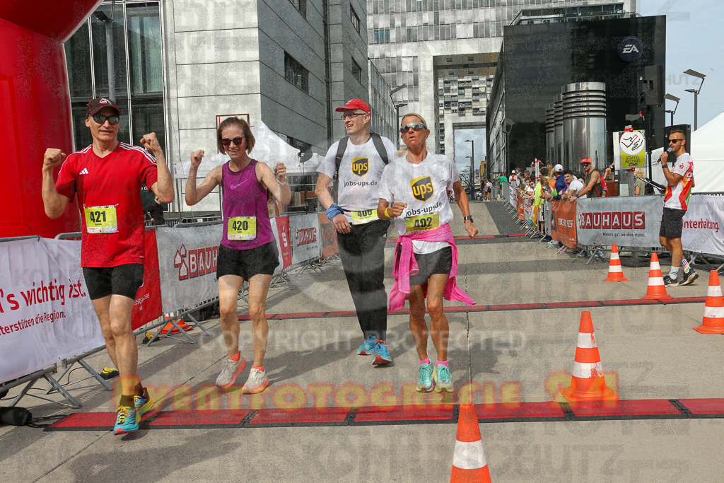 250920_1326_EX1_4611 | Sportfotografie im Rhein-Sieg Kreis, Köln, Bonn, NRW, Rheinland Pfalz, Hessen, etc. Unser Tätigkeitsfeld umfasst den Laufsport vom Volkslauf über den Marathon, Duathlon, Triathon bis zum Ultralauf wie Kölnpfad Ultra oder Schindertrail.
