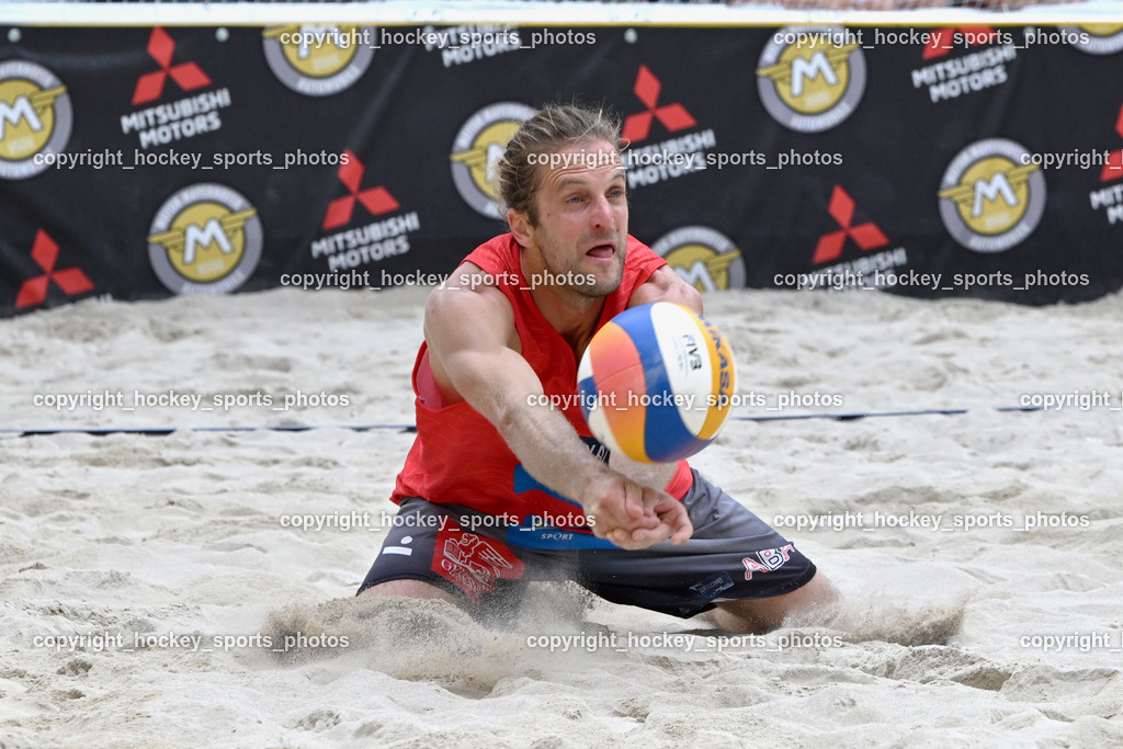 Kärntner Landesmeisterschaft Beach Volleyball | #2 HUBER Alexander Philipp, Kärntner Landesmeisterschaft Beach Volleyball, Kärntner Landesmeisterschaft Beach Volleyball am 18.08.2024 in Villach (Rathausplatz Villach), Austria, (Photo by Bernd Stefan)