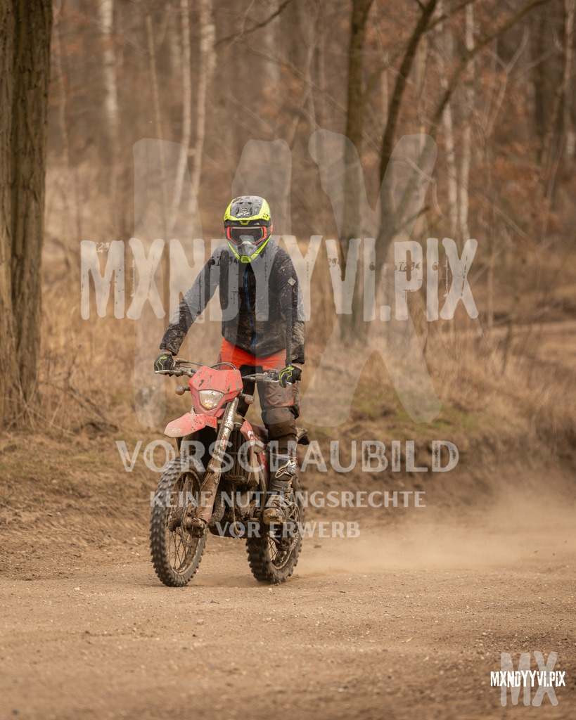 866A0437 | mxndyyvipix