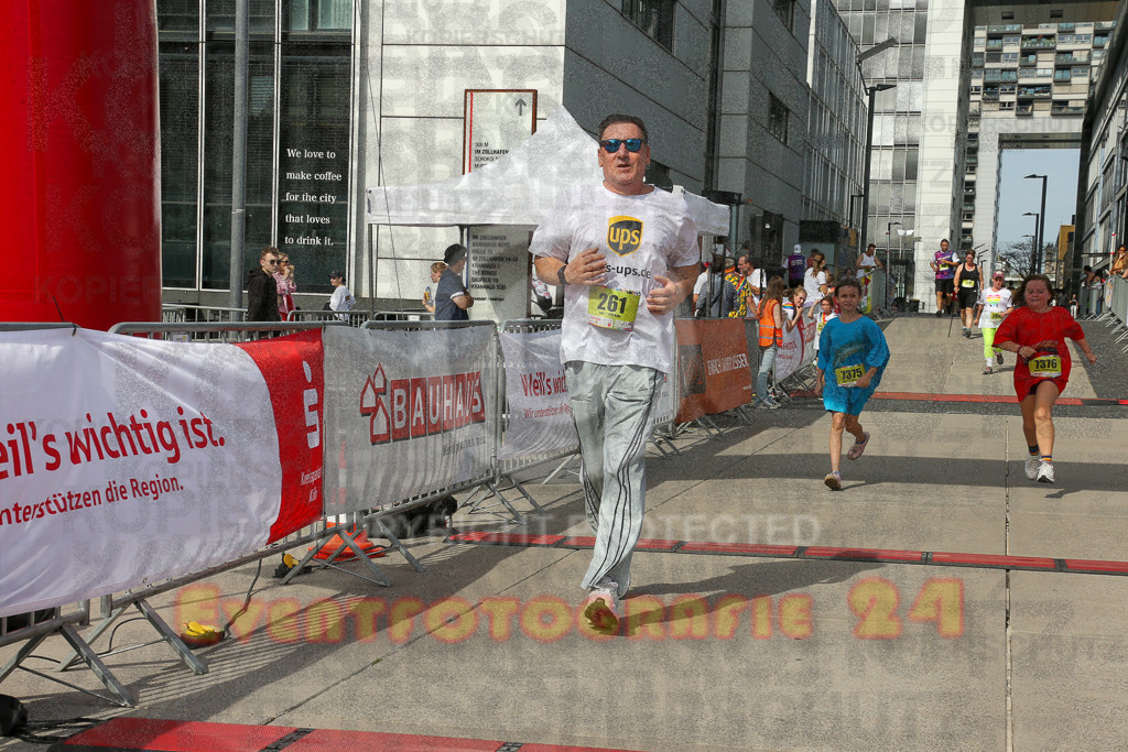 250920_1347_EX1_6636 | Sportfotografie im Rhein-Sieg Kreis, Köln, Bonn, NRW, Rheinland Pfalz, Hessen, etc. Unser Tätigkeitsfeld umfasst den Laufsport vom Volkslauf über den Marathon, Duathlon, Triathon bis zum Ultralauf wie Kölnpfad Ultra oder Schindertrail.
