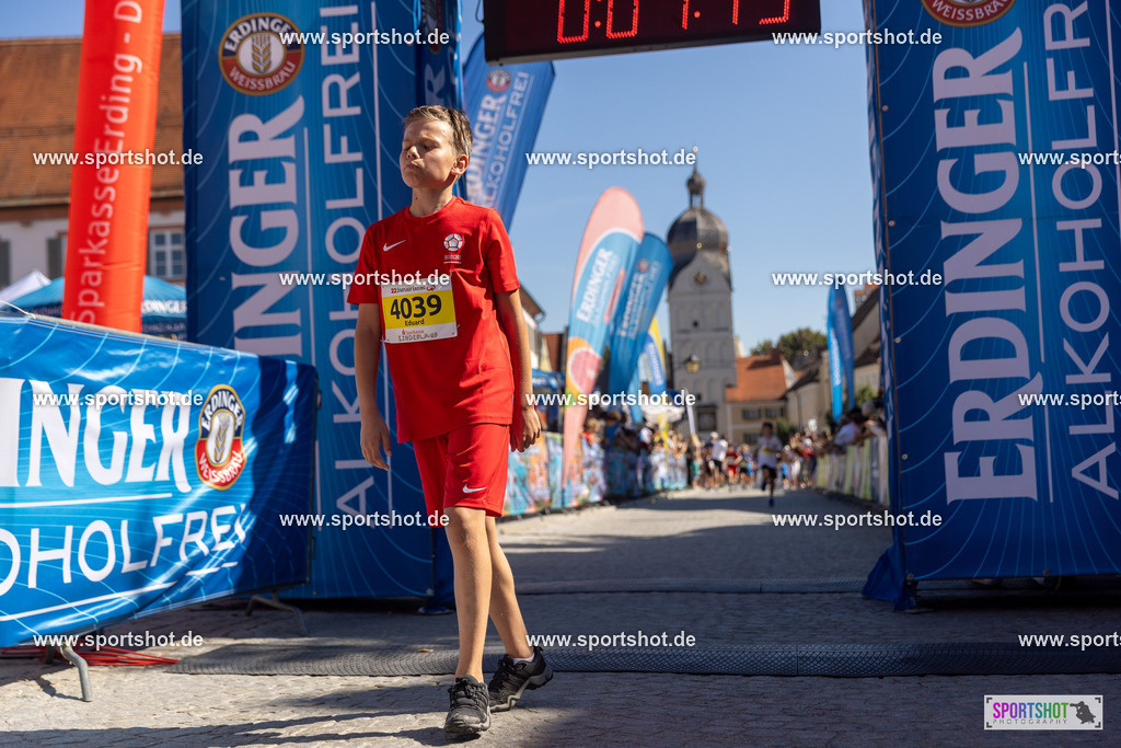 VJ__3422 | Stadtlauf Erding 2025 #stadtlauferding #erdingstadtlauf #stadtlauf_erding #laufmotivation #trisporterding #yourpictrs #sportshot_your_pictrs