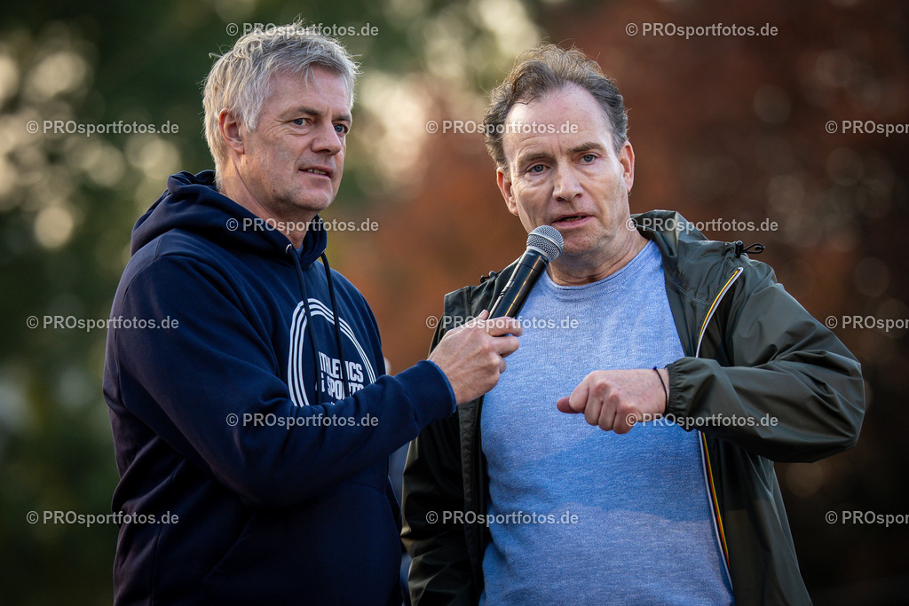 21. ASV Nachtlauf; Koeln, 08.05.24 | Impressionen vom 21. ASV Nachtlauf am 08.05.24 am Tanzbrunnen in Koeln. Foto: BEAUTIFUL SPORTS/Axel Kohring
