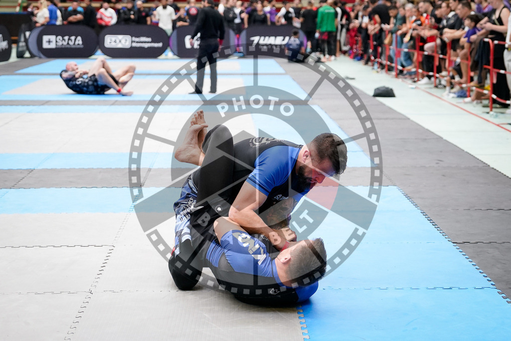 20250920PBB5811 | Athletes compete during the AJP Tour Hamburg International Jiu-Jitsu Championship, on September 20, 2025 in Hamburg, Germany. © Chiara Dazi / photoblackbelt