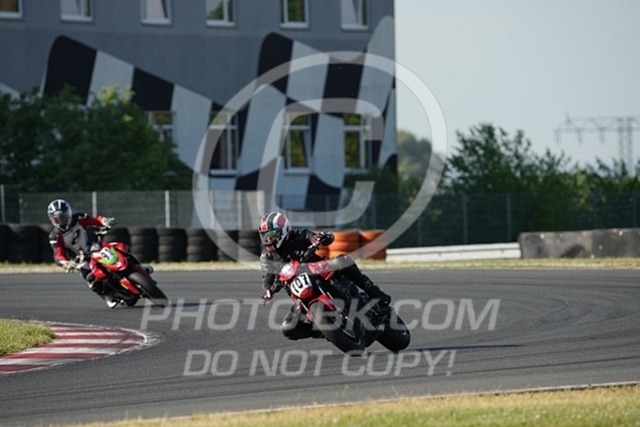 2024_05_16_PBK_12411 | Sportfotografie; SlowMotion; Video; Rennstrecke; Hafeneger; Speer; Racing; RSE; BMW; CBO; Trackday; Motorsportarena; Hockenheimring; Brno; Most; Barcelona; Valencia