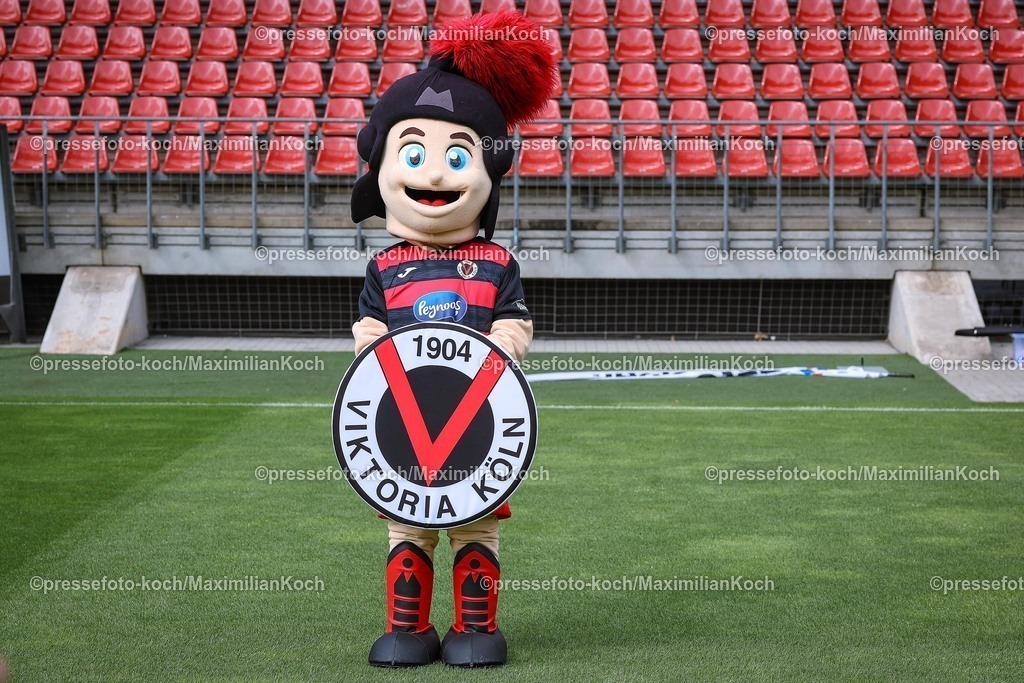 FCVK17072501111 | Maskottchen Viktor; FC Viktoria Köln 1904; 3.Liga, Porträttermin, 2025/2026, 17.07.2025