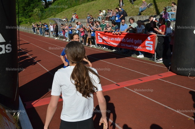 17-36-49_ | Meisterchip Fotoshop - Realisiert mit Pictrs.com