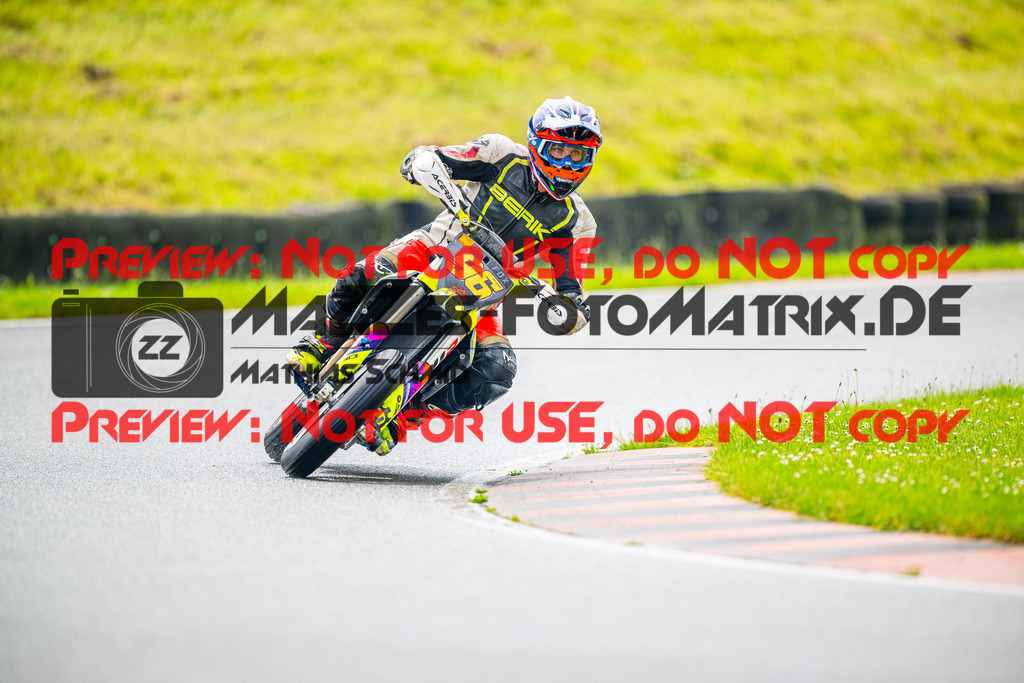 MaZZes_FotoMatrix_240621_6007705_1780 | ROT