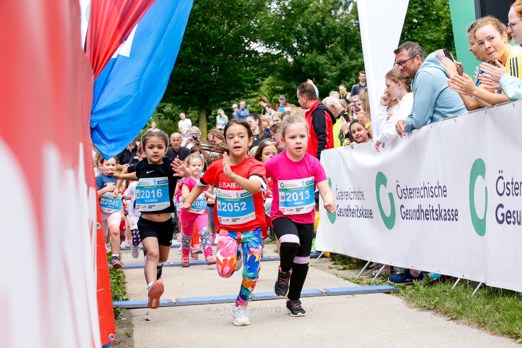 ..... | LINZ,AUSTRIA, 23.06.24, ÖGK Frauenlauf Linz  , Image shows: Photo: WAPICS / Andreas Willdoner