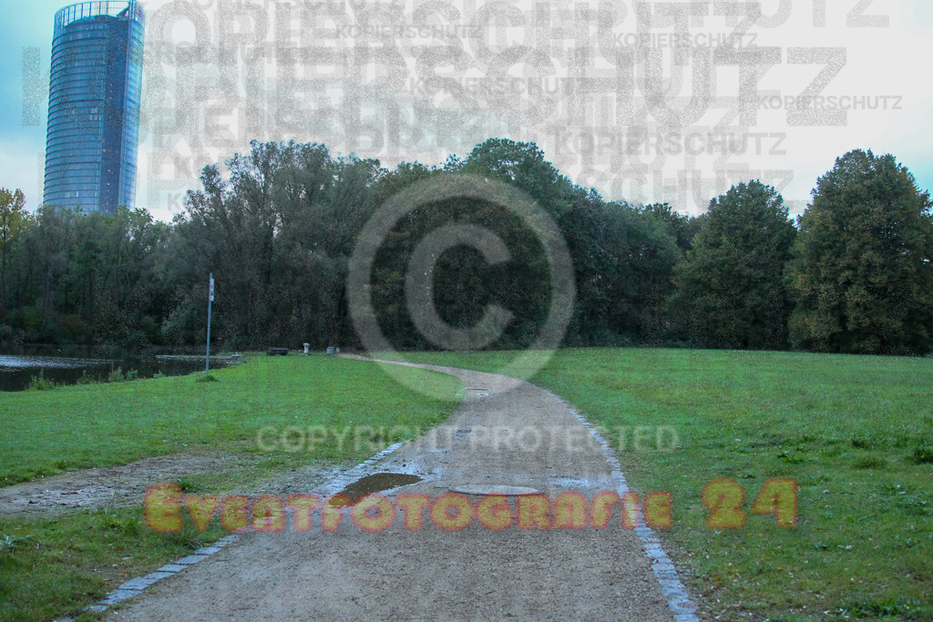 231015_0848_EV4_9136 | Sportfotografie im Rhein-Sieg Kreis, Köln, Bonn, NRW, Rheinland Pfalz, Hessen, etc. Unser Tätigkeitsfeld umfasst den Laufsport vom Volkslauf über den Marathon, Duathlon, Triathon bis zum Ultralauf wie Kölnpfad Ultra oder Schindertrail.