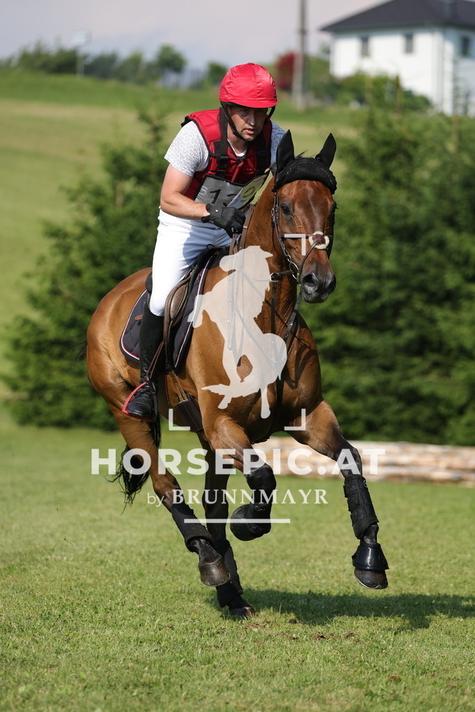 0P6A9278 | Willkommen bei Brunnmayr - Design & Fotografie – Ihrem Spezialisten für Reitturniere und Pferdeveranstaltungen in Oberösterreich, Salzburg und Bayern! Seit über 17 Jahren sind wir leidenschaftlich dabei.