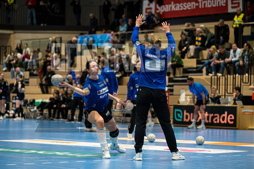 Handball I Frauen I Saison 2025-2026 I Bundesliga I Buxtehuder SV - HSG Blomberg-Lippe | CONTRAST ZERØ MEDIA - Realisiert mit Pictrs.com
