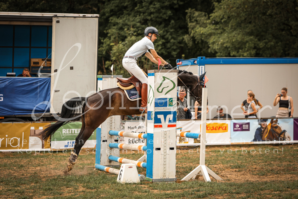 17.SaStA00071 | Leoni Ertmer Photography - Realisiert mit Pictrs.com