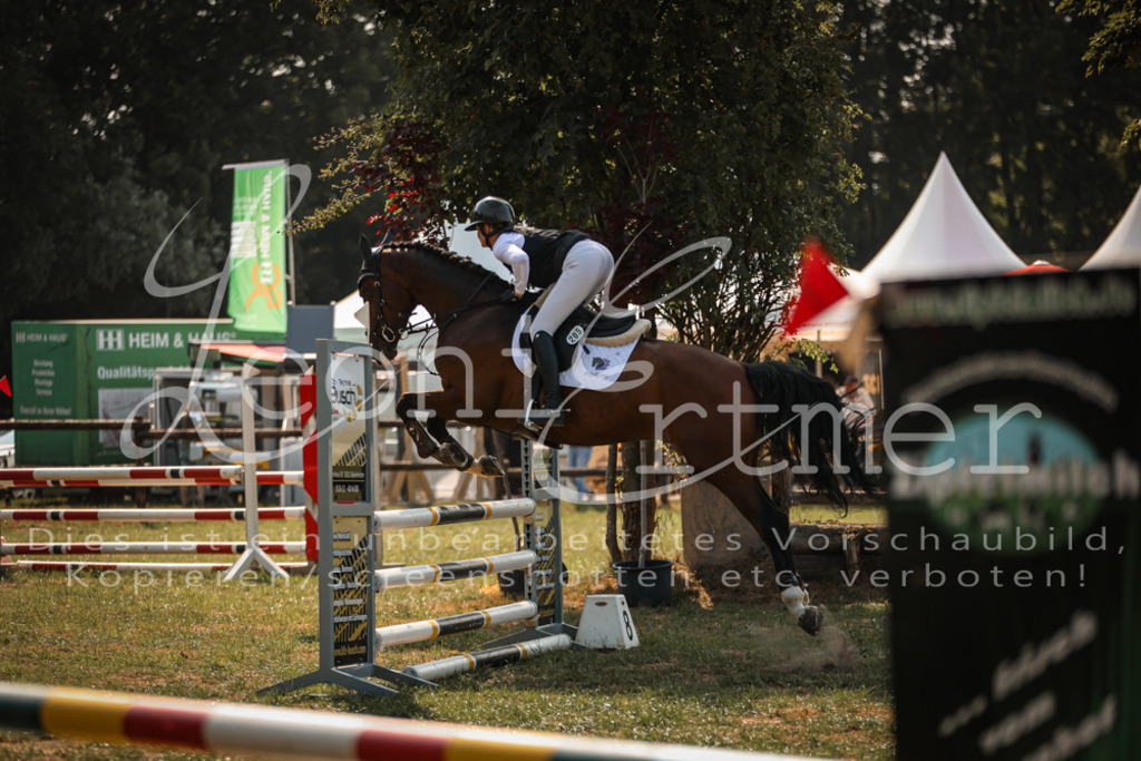 13.FrPfA00049 | Leoni Ertmer Photography - Realisiert mit Pictrs.com