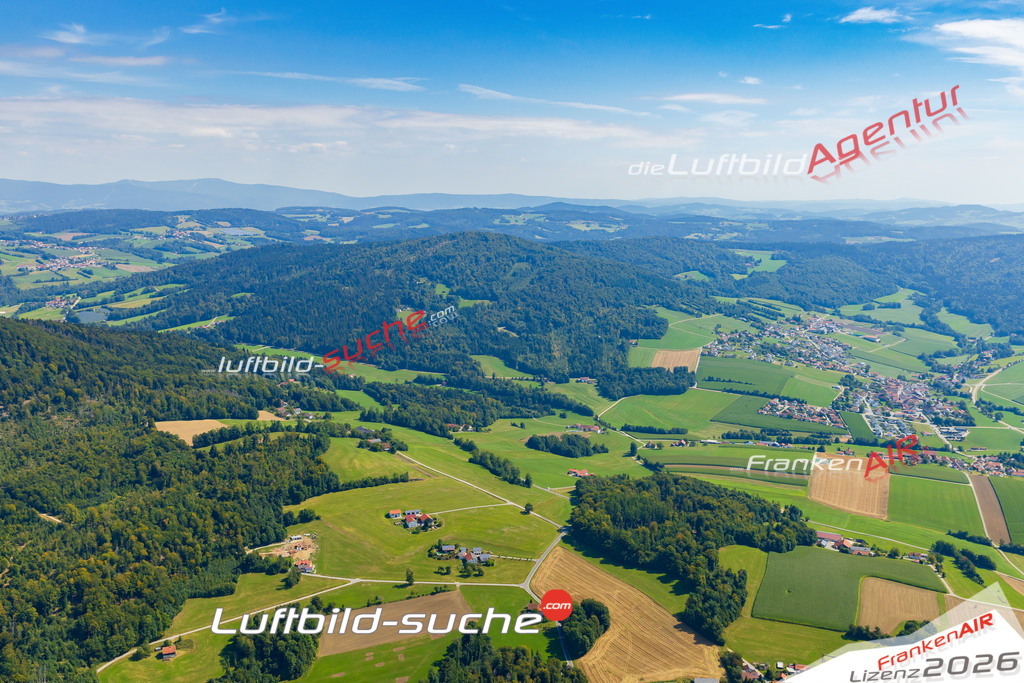 Klassische Luftaufnahme ohne Drohne zeigt:Germannsdorf bei Hauzenberg - Die Luftbildaufnahme wurde 2025 vom UL-Flugzeug heraus erstellt ( keine Drohne ) - Hochauflösende Luftaufnahme -Nicht vergleichbar mit Google Maps oder Satelittenbilder- Die Geschenkidee !Mit Lizenz und Bildrechte bestellbar