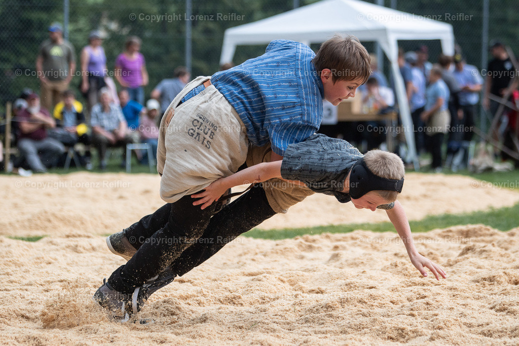 Schwingen -  Appenzeller Kantonal Nachwuchsschwingertag 2024 | Hundwil, 6.7.24, Schwingen - Appenzeller Kantonal Nachwuchsschwingertag.
