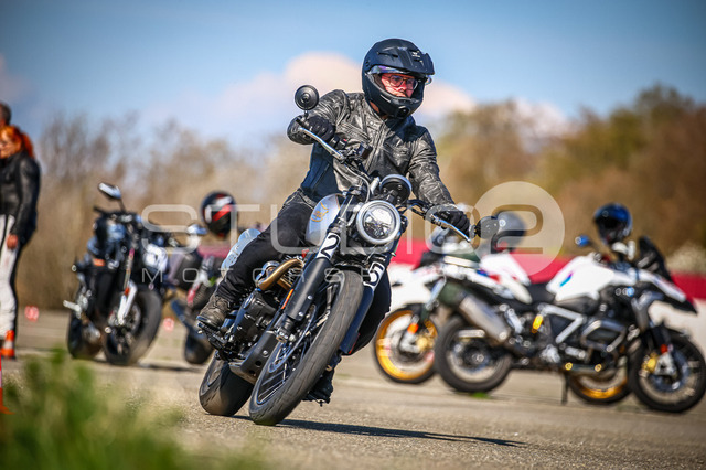 0025-260418_NOE2-002_25 | Deine Full-Service-Agentur für ✔️Videoproduktionen und ✔️Motorsportfotografie Jetzt Angebot anfragen!