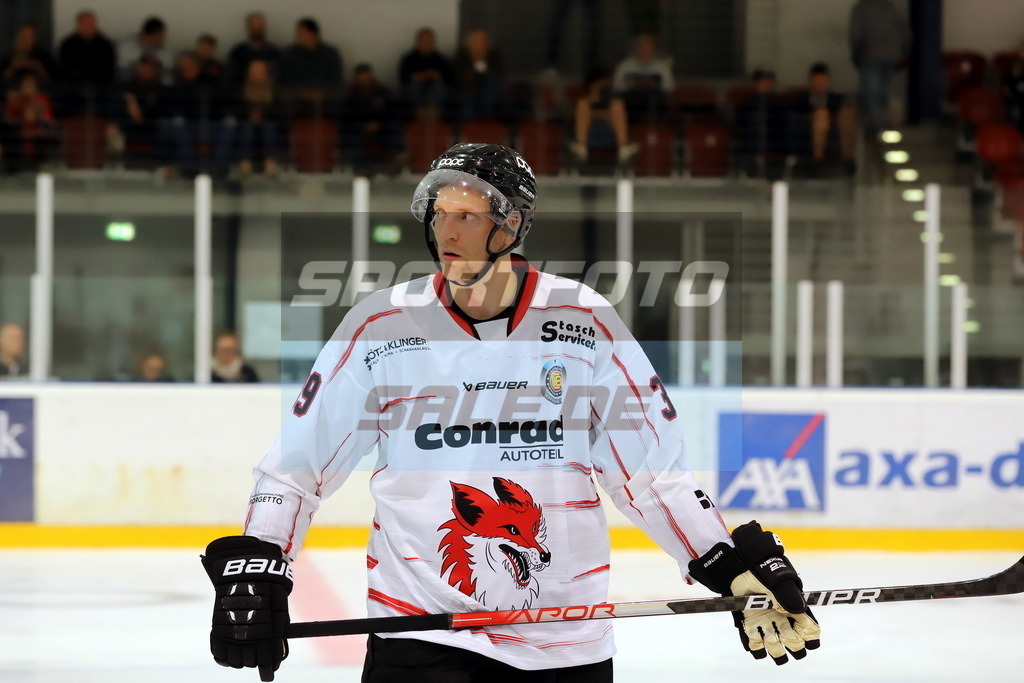 Oula Uski - EVD | Oula Uski - EVD - Realisiert mit Pictrs.com