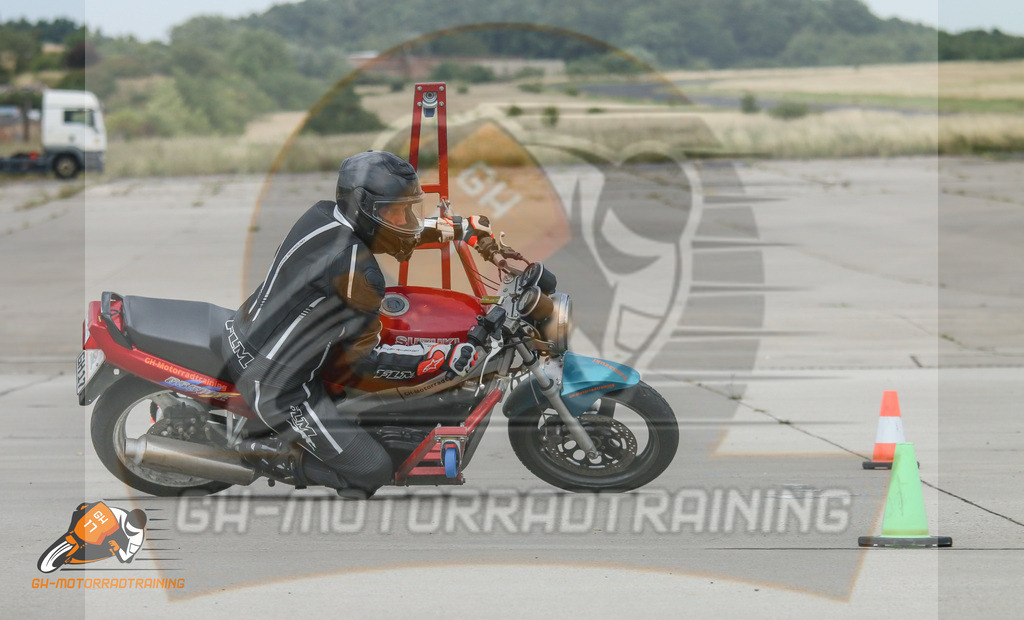 IMG_1750 | gh-motorradtraining-foto.de - Realisiert mit Pictrs.com