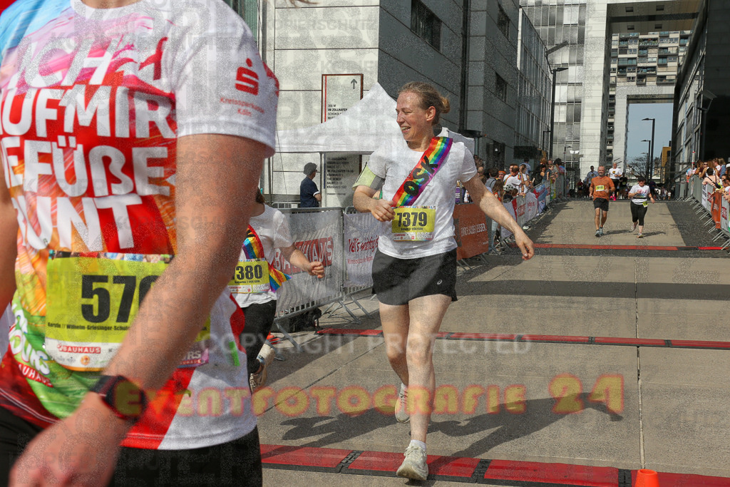 250920_1342_EX1_6340 | Sportfotografie im Rhein-Sieg Kreis, Köln, Bonn, NRW, Rheinland Pfalz, Hessen, etc. Unser Tätigkeitsfeld umfasst den Laufsport vom Volkslauf über den Marathon, Duathlon, Triathon bis zum Ultralauf wie Kölnpfad Ultra oder Schindertrail.