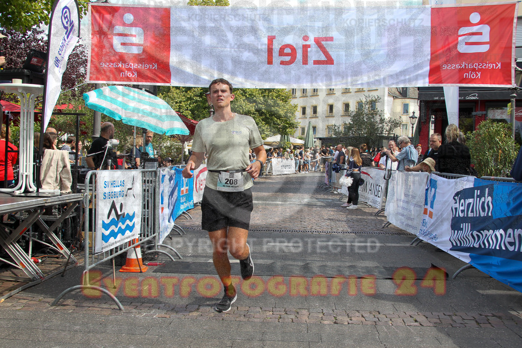 250824_1254_EV4_9648 | Sportfotografie im Rhein-Sieg Kreis, Köln, Bonn, NRW, Rheinland Pfalz, Hessen, etc. Unser Tätigkeitsfeld umfasst den Laufsport vom Volkslauf über den Marathon, Duathlon, Triathon bis zum Ultralauf wie Kölnpfad Ultra oder Schindertrail.