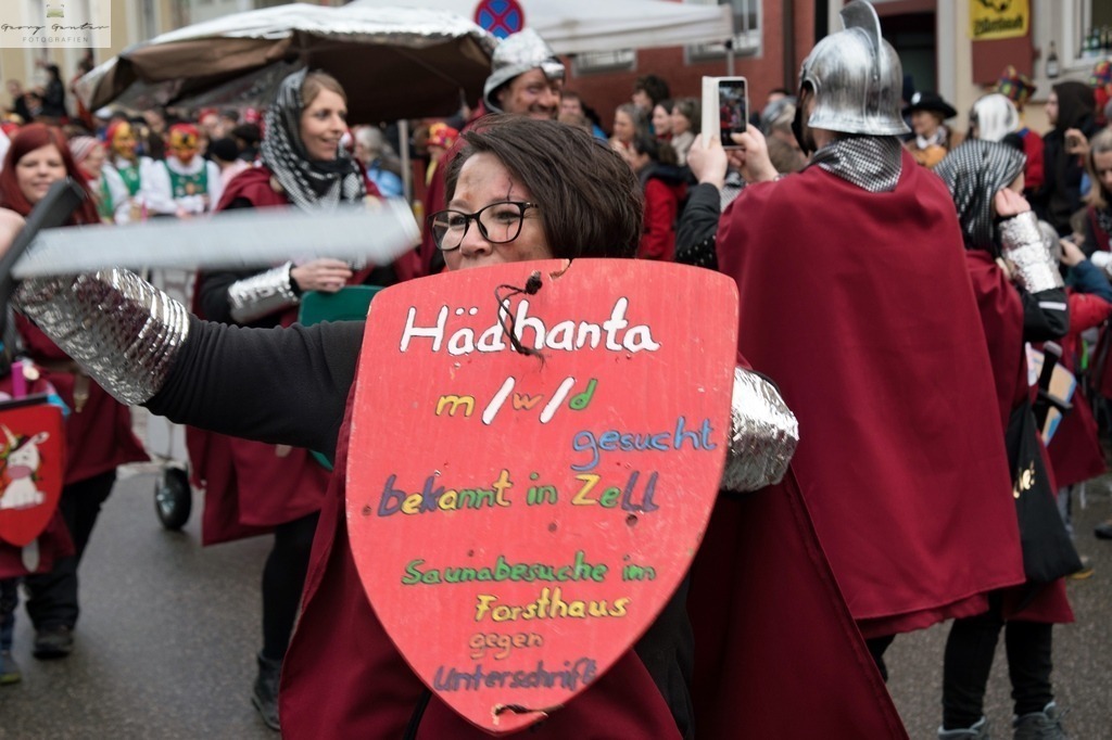 Fasnacht _24-149-RA | Fotoblog Schwarzwald, Foto Blog Wiesental, Pfaffenberg, Winterzauber, Zeller Bergland, Zell im Wiesental, Fotoblog Wiesental, Landschaftsfotos, Bilder Wiesental, Natur, Naturbilder, Fastnacht, Zeller Fastnacht, Zeller Fasnacht, Zeller Bergland, Belchen, - Realisiert mit Pictrs.com