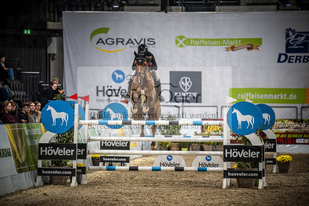 DOS_0709 | Entdecke hochwertige Reitturnierfotos von Foto Oger. Professionell, emotional und authentisch – jetzt Lieblingsmomente im Shop bestellen.Deutschlandweite Turnierfotografie. - Realisiert mit Pictrs.com
